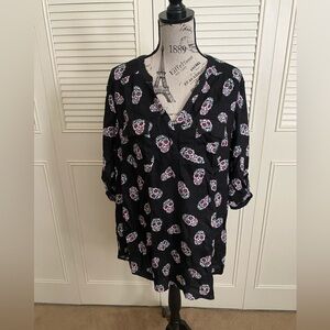 Torrid Black Harper Sugar Skull Rayon Blouse 1X 14/16 NWT